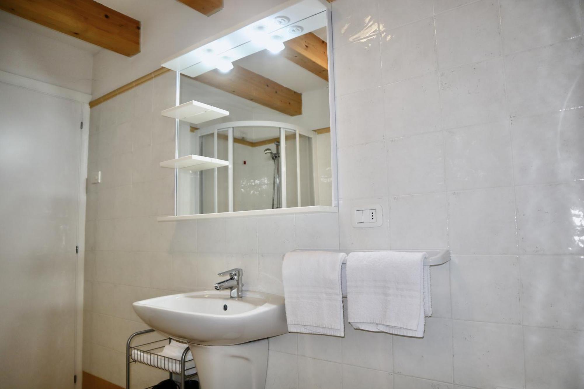 Windshouse Apartments توربولي المظهر الخارجي الصورة